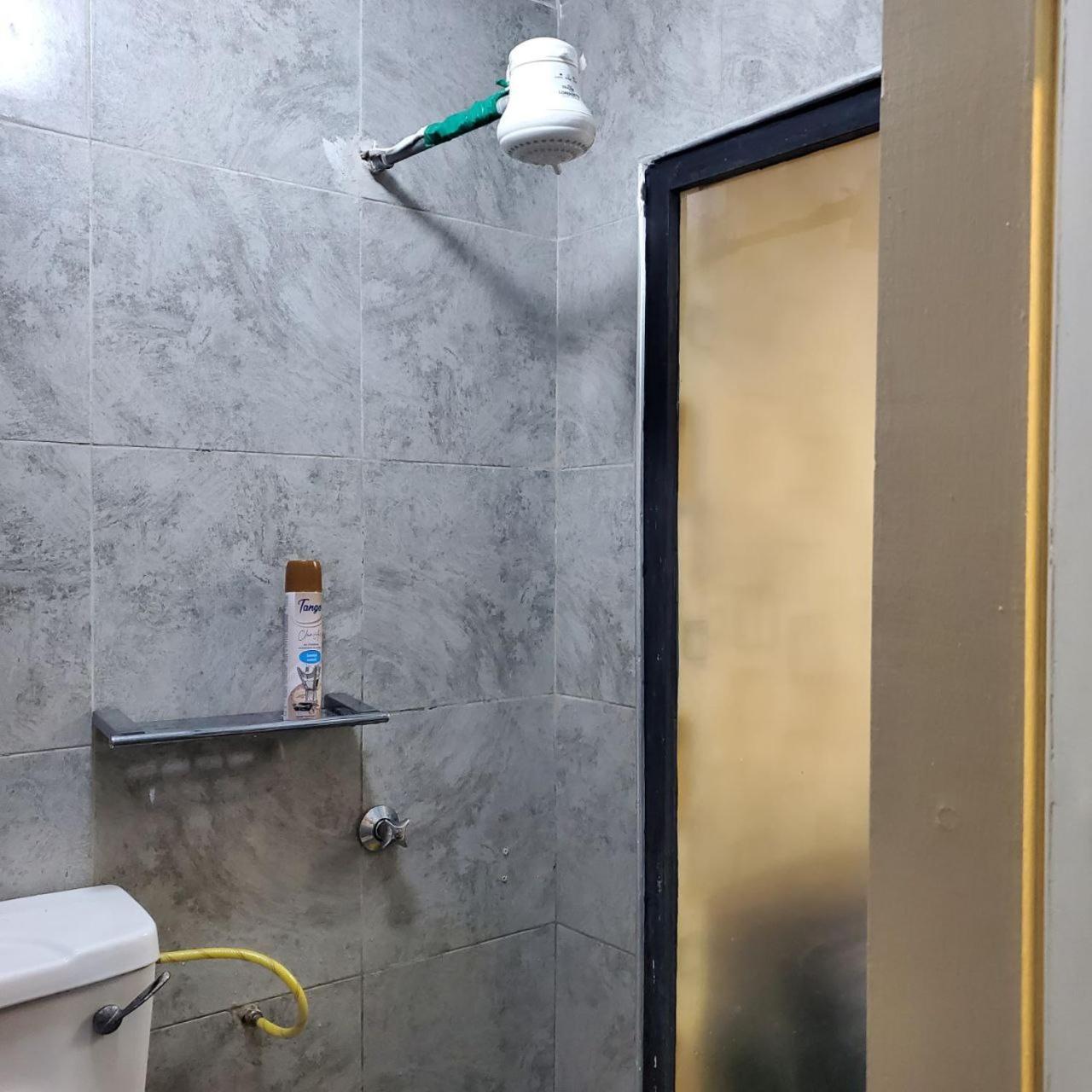 나이로비 Lovely & Cozy Compact Studio Near Airport With Rooftop View 아파트 외부 사진
